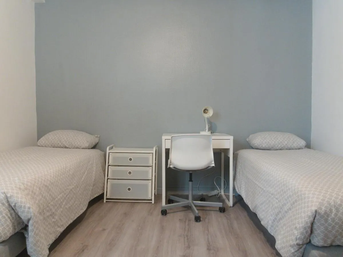 Apartament Saint Georges - Parissmile Villeneuve-Saint-Georges 0*,  Francja